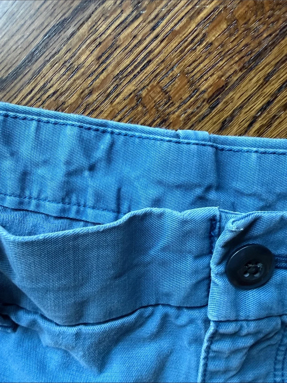 E GAP Blue Men’s 34 Flat Front Chino Shorts